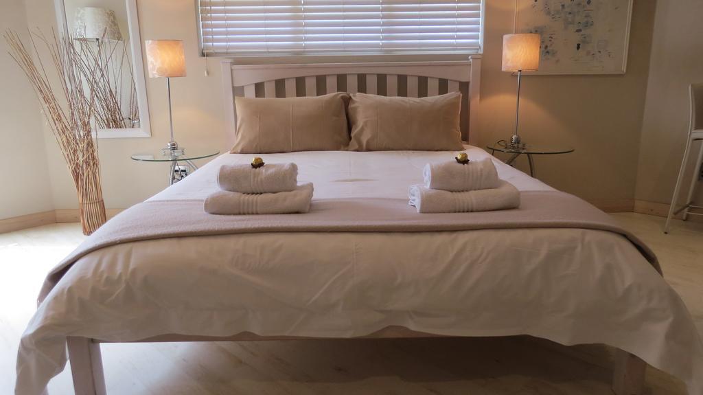 Kasa Nama Hotel Edgemead Phòng bức ảnh