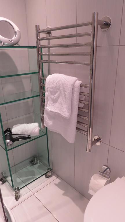 Kasa Nama Hotel Edgemead Phòng bức ảnh